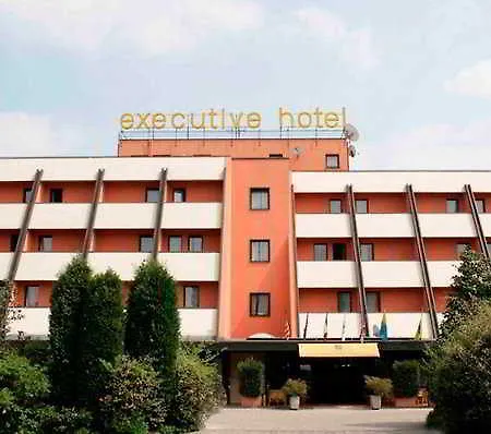 Executive 4*