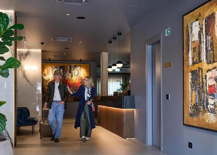 Executive Hotel