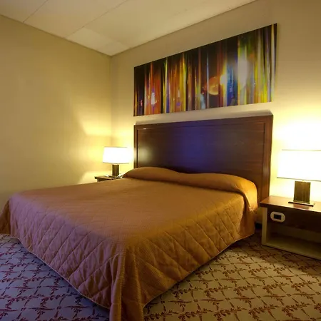 Hotel Executive 4*